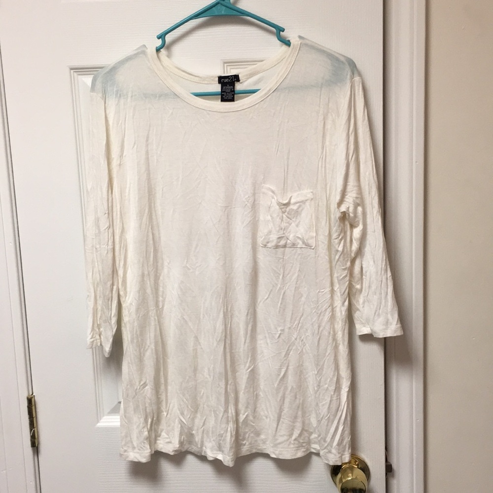 Three quarter length T-shirt